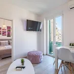 And Poesia Apartamento