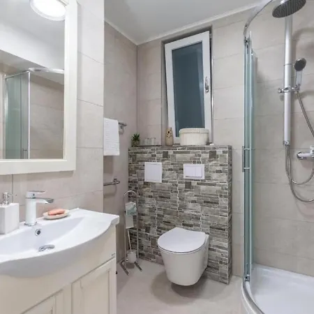 And Poesia Appartement Split