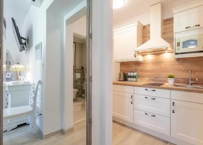 Lägenhet And Poesia